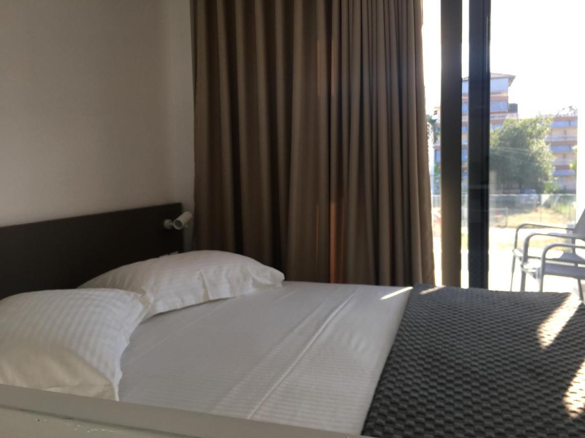 לפטוקריה Olympos Suites Apartments מראה חיצוני תמונה