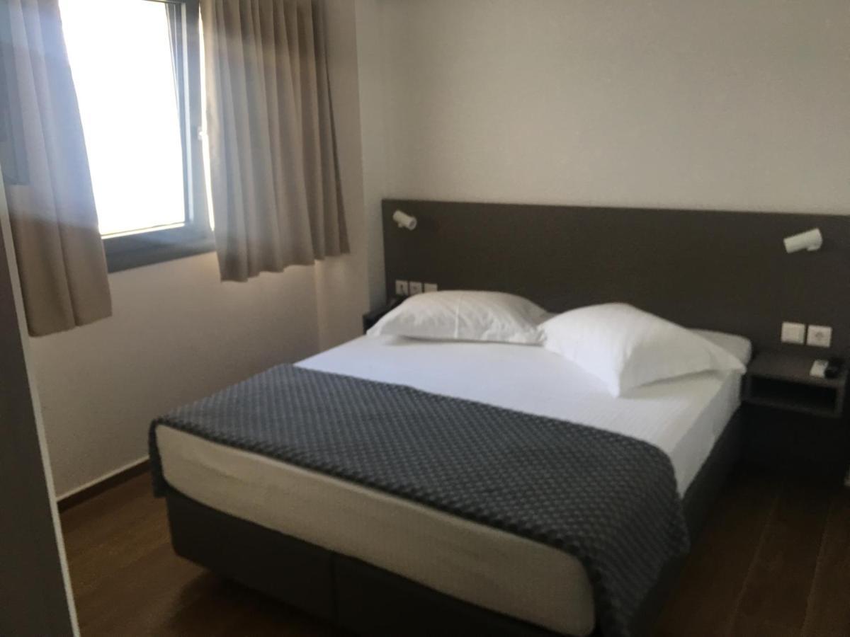 לפטוקריה Olympos Suites Apartments מראה חיצוני תמונה